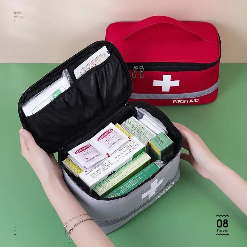 Large Capacity Portable Outdoor First Aid Kit Fashion Home Medicine Bag With Medical Tools And Student Emergency Medical Box
