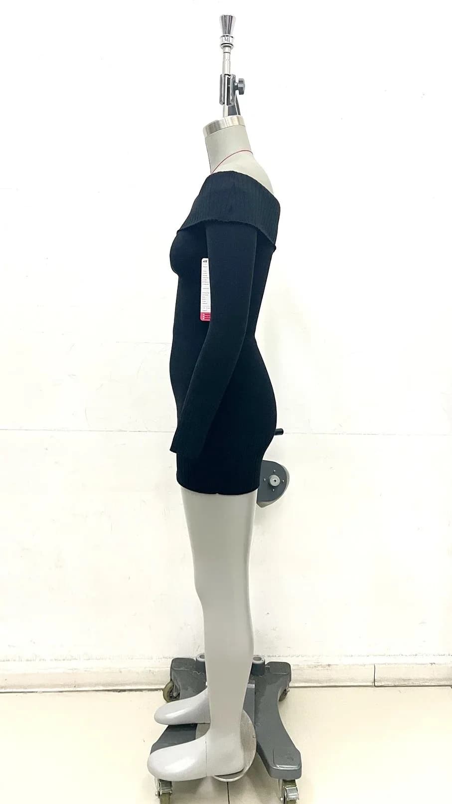 Sandy Off Shoulders Custom Oem &amp; Odm Women Long Sleeve High Quality Long Length Knitwear Knitted Sweater Dress