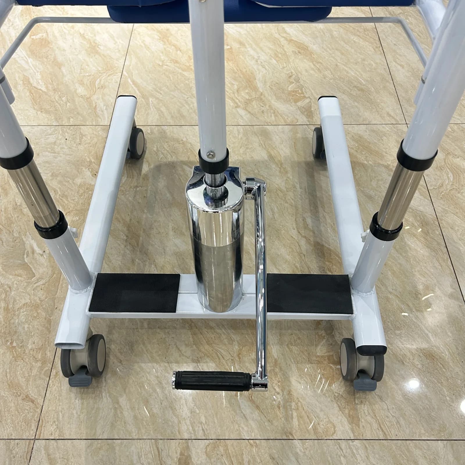 Multi Functional Mobile Patient Transfer Device Enhances Auxiliary Patient Lifting And Transfer Device For Elderly Patients