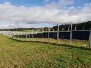 Outdoor Bifacial Solar Fence Mounting System Vertical Solar Panel Fence Ground Mounting System