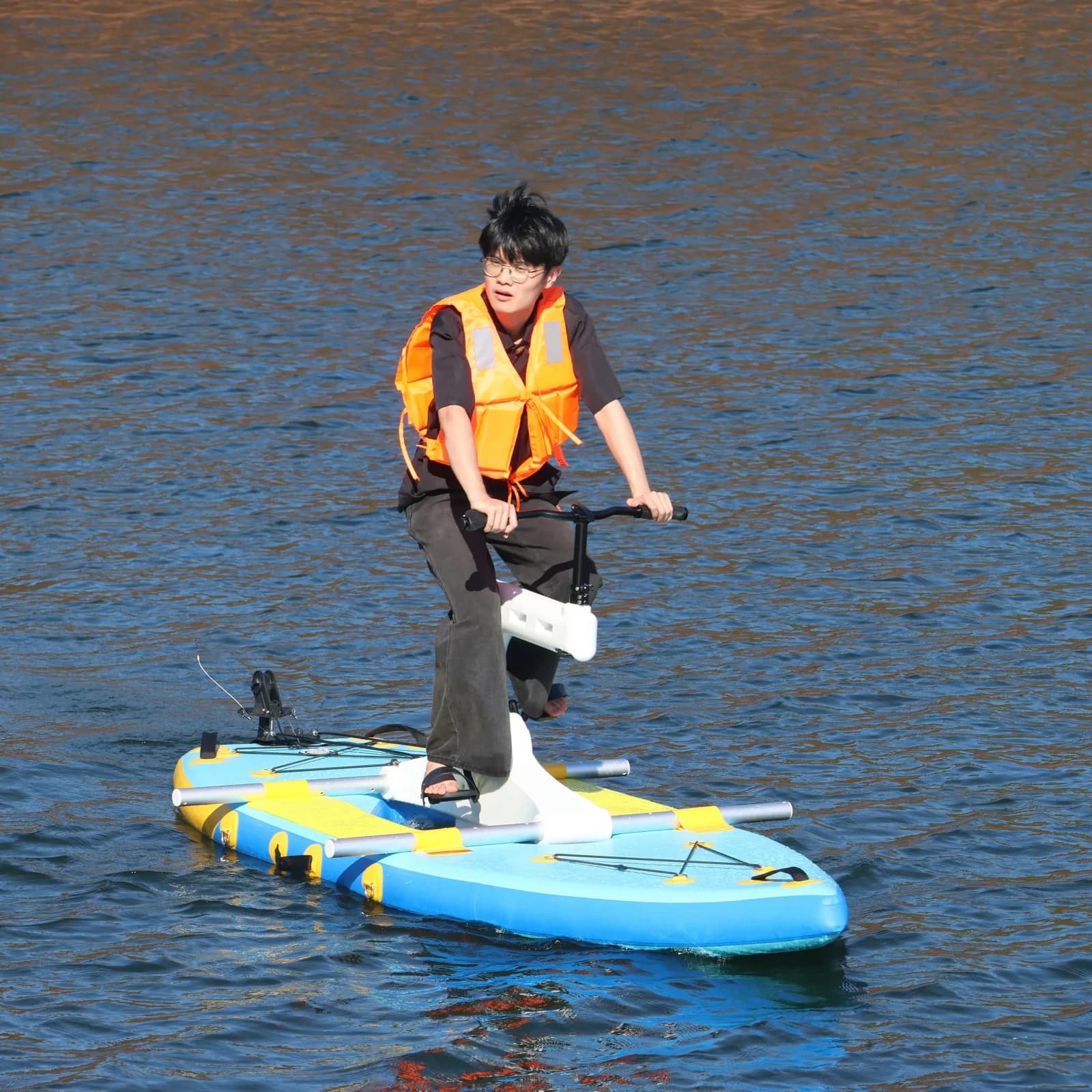 Favorite New Trendy Inflatable Floating One Seated Sea Cycle Water Bike For Sale